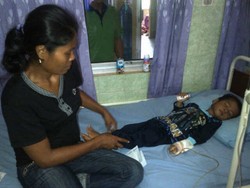 Balita Pemakan Tanah Membaik, Belum Di-rontgen karena Tak Ada Biaya