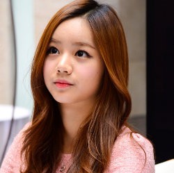 Beda Usia 16 Tahun, Tony Ahn Pacari Hyeri Girls Day