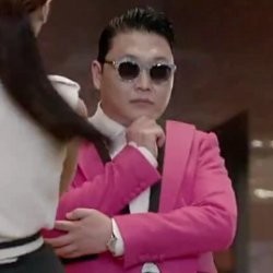 Ini Alasan Psy Beli Lisensi Dance Abracadabra