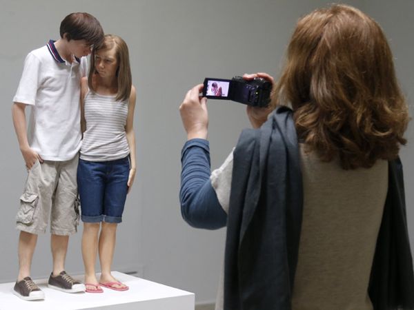 Patung-patung Unik Dipamerkan