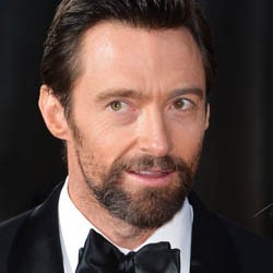 Gara-gara Kumis, Hugh Jackman Diserang Perempuan
