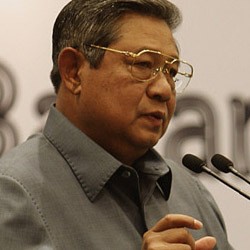 Ini Selebriti yang Di-follow Presiden SBY di Twitter