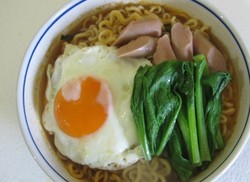 Inilah Cara Memasak Mie Instan Sesuai Petunjuk Kemasan!