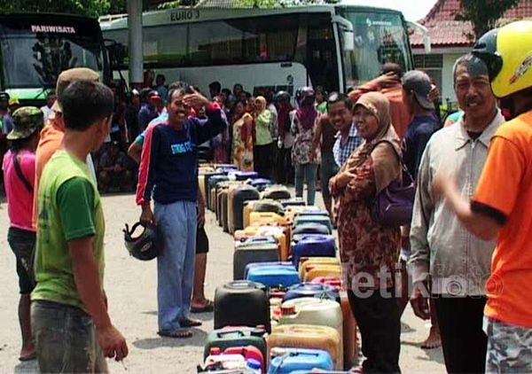 Ratusan Petani Antre Solar di Ponorogo