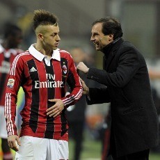 El Shaarawy Hormati Keputusan Allegri