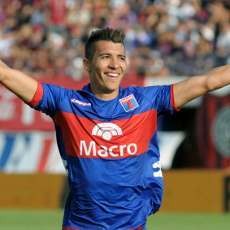 Inter Datangkan Gelandang Muda Argentina di Musim Panas