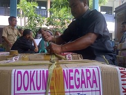 Naskah UN untuk Makassar dan Bau-Bau Nyasar ke Bali