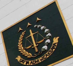 Kasus Pencurian Pulsa, Berkas Bos Telkomsel Belum Lengkap