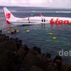 Kecelakaan Lion Air, Menhub: Pesawat Baru Kok Bisa Jatuh?