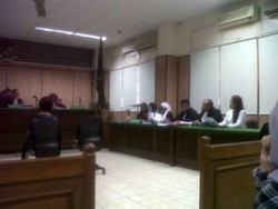 PN Jakpus Kembali Adili Bank Singapura yang Diduga Hilangkan Tali Pusar