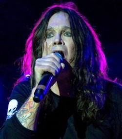 Ozzy Osbourne Mohon Maaf Atas Kelakuannya Selama Mabuk dan Memakai Narkotika