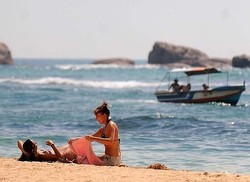 Turis di Sri Lanka Kini Diawasi Polisi