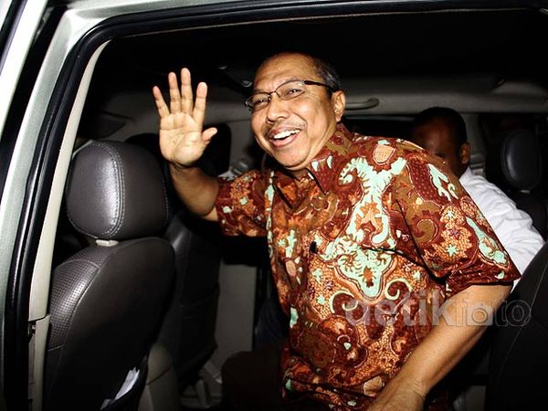 Bendum PKS Diperiksa KPK Selama 7 Jam