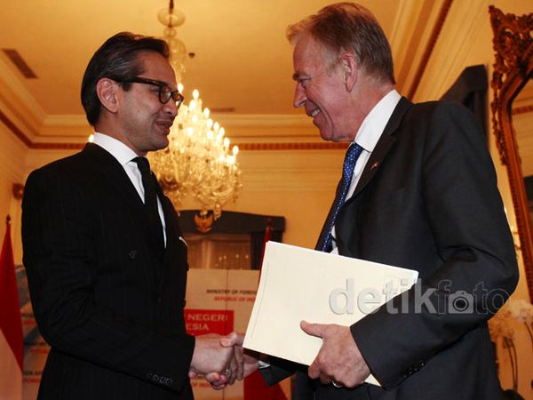 Menlu RI Bertemu Menlu Denmark