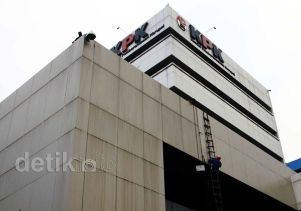 Gedung KPK Dibersihkan
