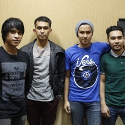 Lyla Rilis Album Mini Dengan Hati