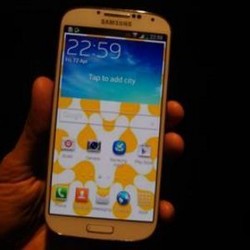 Ini Dia Harga Galaxy S4 di Indonesia