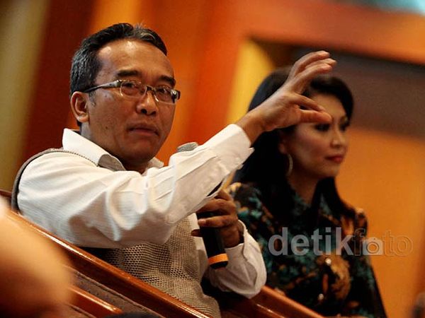 PLN Gelar Dialog Publik Soal Kenaikan Tarif Dasar Listrik