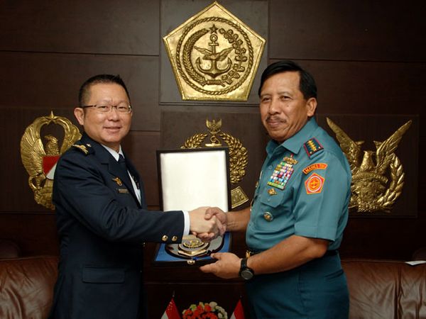 Panglima TNI Terima KSAU Singapura