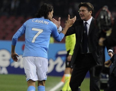 Mazzarri Lebih Penting daripada Cavani