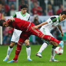 Gilas Wolfsburg, Bayern Lolos ke Final