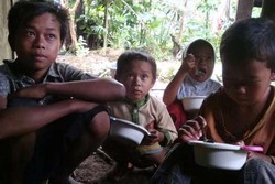 Tasripin Tak Sabar Menunggu Sang Ayah yang Pulang dari Kalimantan