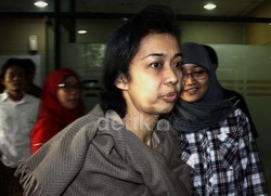 KPK Usut Kasus Pencucian Uang Luthfi Hasan dari Elda Devianne
