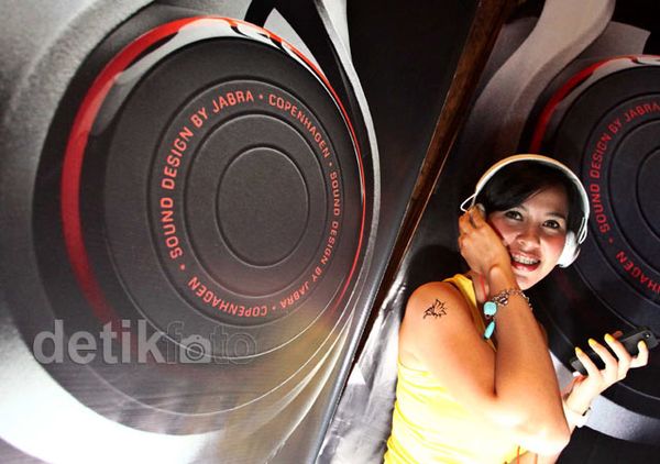 Pesona Jabra Headphone Wireless Dolby Digital Plus