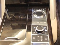 Ini Alasan Pria Kaya Pakai Mobil Matik