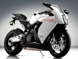 KTM Siap Bikin Motor Full Fairing