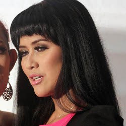 Meggy Wulandari Siap Saingi Sensasi Pernikahan Kiwil 