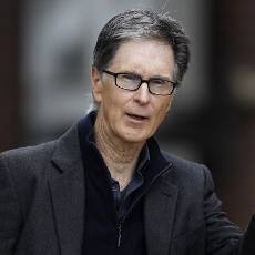 Bos Liverpool Belajar Pengelolaan Klub ke MU dan Arsenal