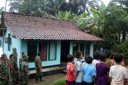 Ini Rumah Baru Tasripin yang Kinclong Setelah Direhab TNI