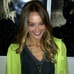 Sharni Vinson Antusias Promosikan Filmnya di Indonesia