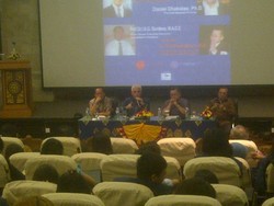 Di Depan Ratusan Mahasiswa, Hatta Sebut Kemiskinan & Pengangguran RI Terus Turun