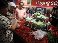Carrefour Rayakan Hari Konsumen Nasional 2013