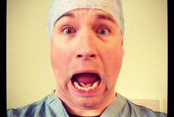 Pria Ini Dokumentasikan Kelahiran Putranya Via Twitter