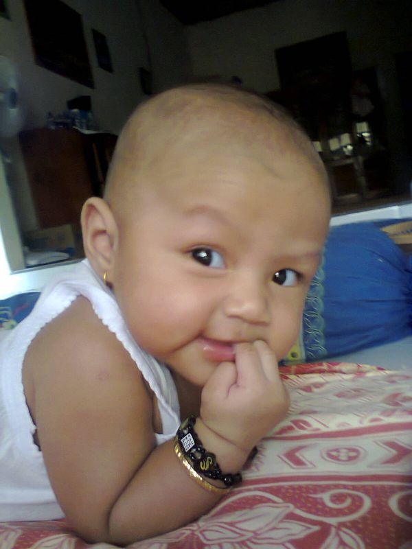 Nur Shofa Azqilla, 1 Tahun, Perempuan