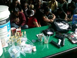  Polisi Gerebek Kampung Narkoba Medan, 36 Orang Ditangkap