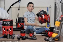 Sindrom Langka Bikin Bocah 9 Tahun Ini Terobsesi Vacuum Cleaner