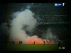 Inggris Kembali ke Masa Kelam