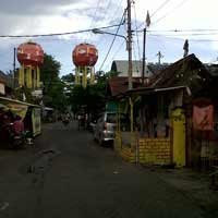 Semangat Gotong Royong Terasa di Kampung Pecinan Tambak Bayan