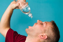 Awas, 4 Kondisi Ini Rawan Dehidrasi