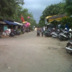 Hampir Ditabrak Sopir BMW Mabuk di Ancol, Orang Hajatan Berloncatan