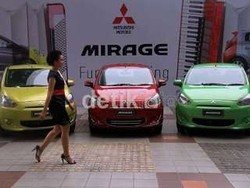 Mitsubishi: Mirage Pink, Kenapa Tidak?