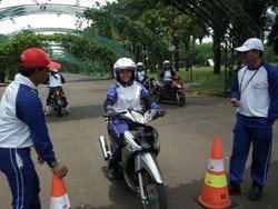 Honda Ajari Lady Bikers Safety Riding