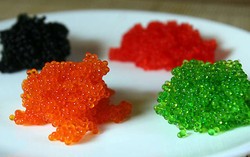 Tobiko Merah dan Hijau Ternyata Berasal dari Pewarna Alami