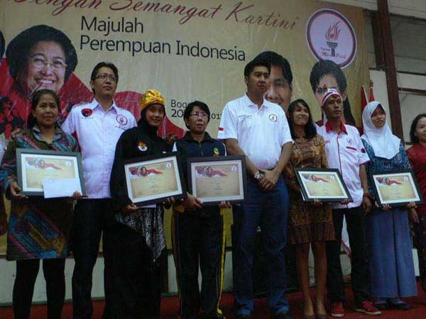 Penghargaan Terhadap 5 Orang Wanita Tangguh