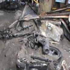 5 Motor dan Kios Bensin Hangus Ditabrak Sepeda Motor