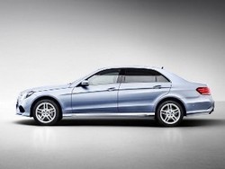 Mercedes-Benz E-Class Khusus China Bakal Lebih Panjang